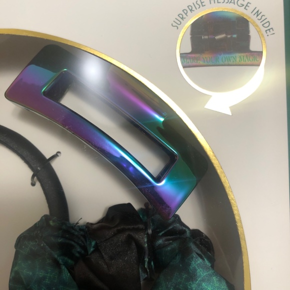 Wicked Scunci Hair Accessory Set NWB - Picture 6 of 6